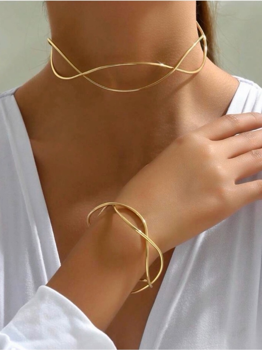 Gold Twisted Wire Choker and Cuff Set